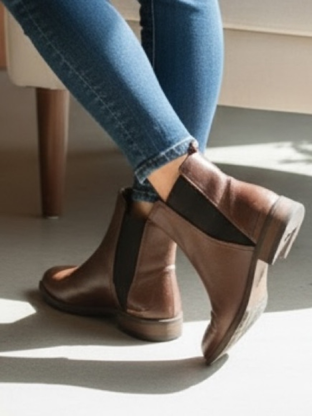 Louise et Cie brown booties size 6 lo-zavier new